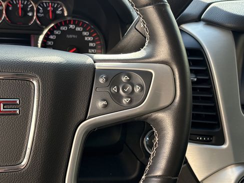 Used 2016 GMC Yukon XL SLT w/ Open Road Package image 20