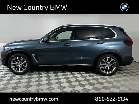 New 2026 BMW X5 xDrive40i w/ Premium Package image 4