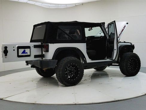 Used 2012 Jeep Wrangler Sport image 12