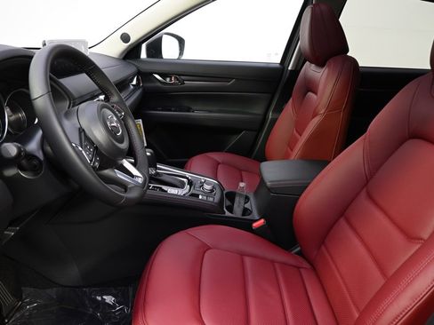 New 2025 MAZDA CX-5 Carbon Edition image 13
