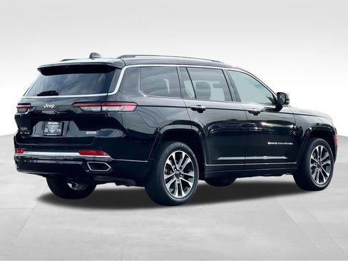 Used 2021 Jeep Grand Cherokee L Overland w/ Advanced Protech Group III AWD/4WD image 7