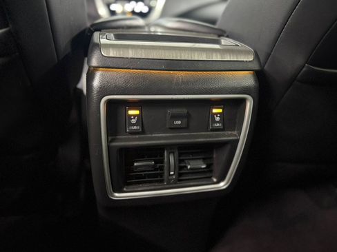 Used 2018 Nissan Murano SL w/ Moonroof Package image 36