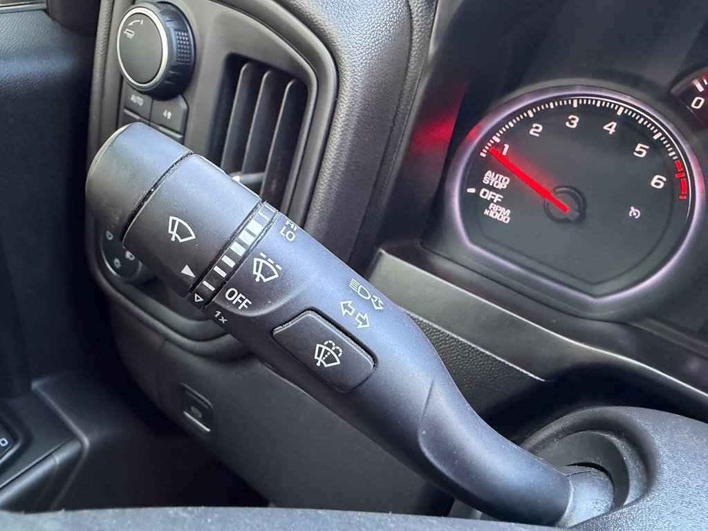 Used 2021 Chevrolet Silverado 1500 Custom w/ LPO, Dark Essentials Package AWD/4WD image 18