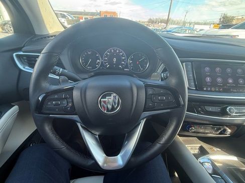 Used 2024 Buick Enclave Avenir w/ Avenir Technology Package image 27