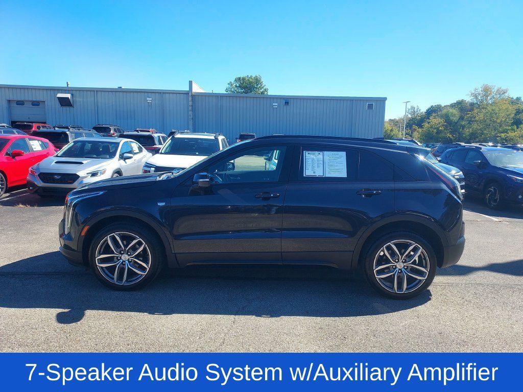 Used 2023 Cadillac XT4 Sport w/ Cold Weather Package AWD/4WD image 4