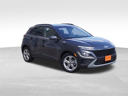 Used 2022 Hyundai Kona SEL w/ Winter Weather Package