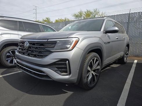 New 2026 Volkswagen Atlas SEL Premium R-Line AWD/4WD image 2