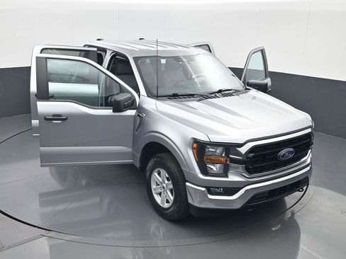 Used 2023 Ford F150 XLT AWD/4WD image 29