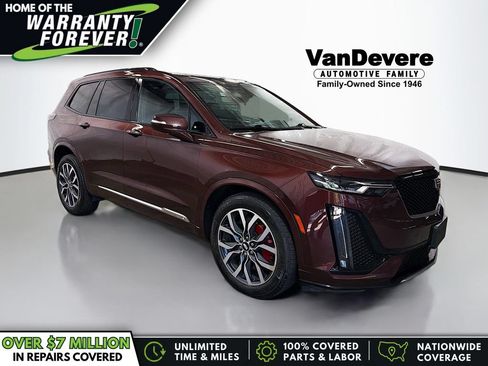 Used 2022 Cadillac XT6 Sport w/ Technology Package AWD/4WD image 1