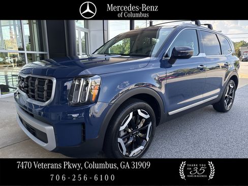 Used 2024 Kia Telluride S w/ S Sunroof Package FWD image 1