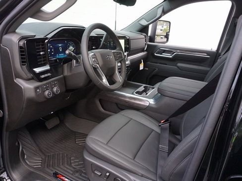 New 2026 Chevrolet Silverado 2500 LTZ w/ Trail Boss Package image 9