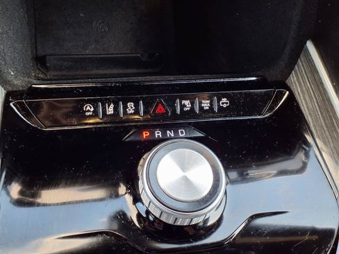 Used 2022 Jeep Wagoneer Series III RWD image 15