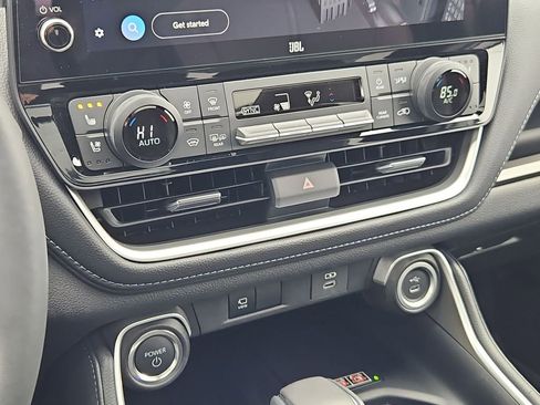 Used 2026 Toyota Grand Highlander Nightshade Edition image 25