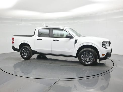 New 2026 Ford Maverick XLT image 24