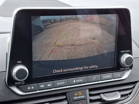 Used 2023 Nissan Altima 2.5 SV FWD image 26