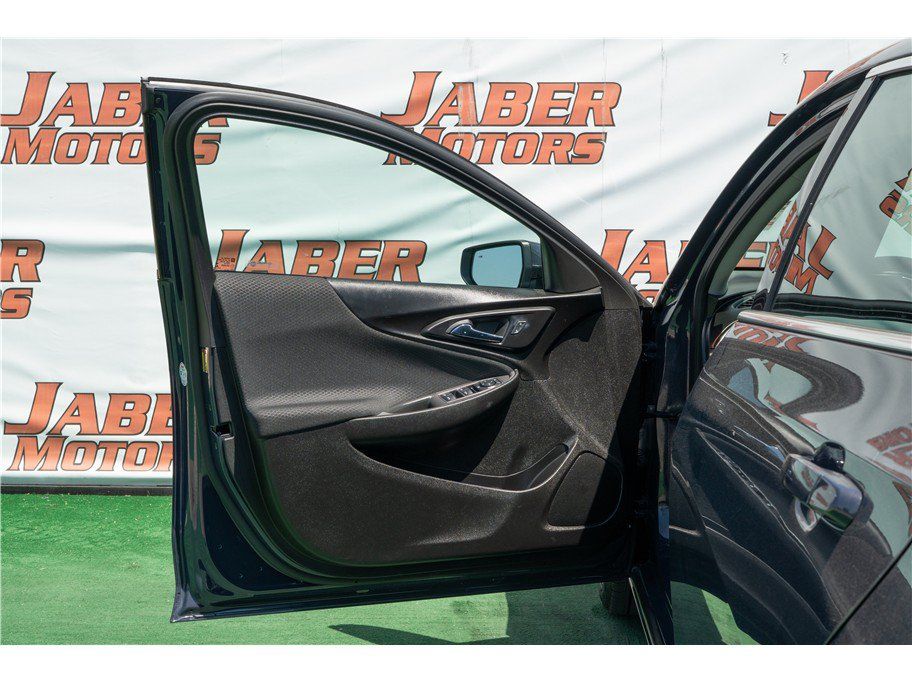 Used 2025 Chevrolet Malibu RS w/ LPO, Floor Liner Package FWD image 34