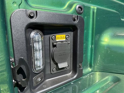 New 2025 Ford Maverick XLT w/ XLT Luxury Package image 21