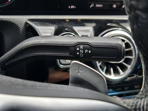 Used 2020 Mercedes-Benz CLA 250 image 18