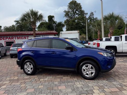 Used 2015 Toyota RAV4 LE FWD image 3