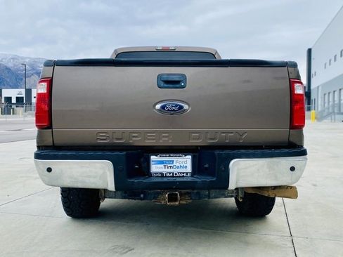 Used 2015 Ford F250 XLT w/ XLT Premium Package image 6