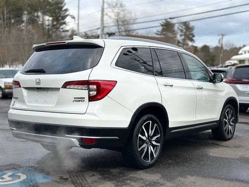 Used 2019 Honda Pilot Touring image 5
