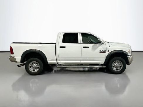 Used 2015 RAM 2500 Tradesman w/ Chrome Appearance Group image 5