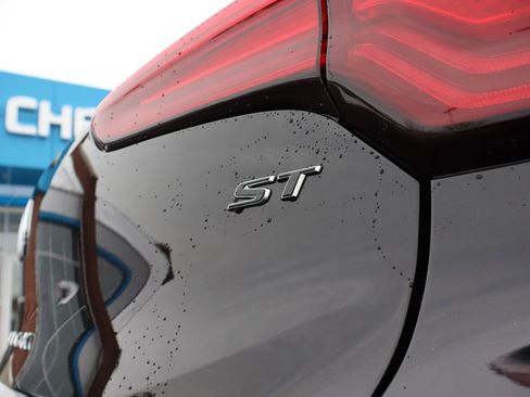 Used 2024 Buick Encore GX Sport Touring w/ Advanced Technology Package image 33