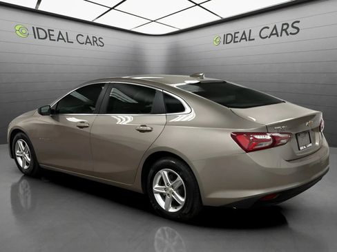 Used 2022 Chevrolet Malibu LT FWD image 7