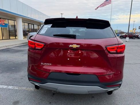 Used 2024 Chevrolet Blazer LT w/ Convenience Package image 5