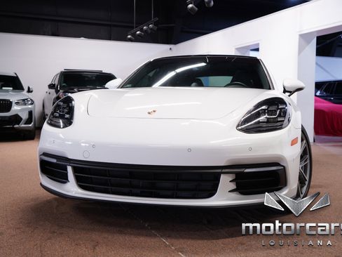 Used 2018 Porsche Panamera image 1