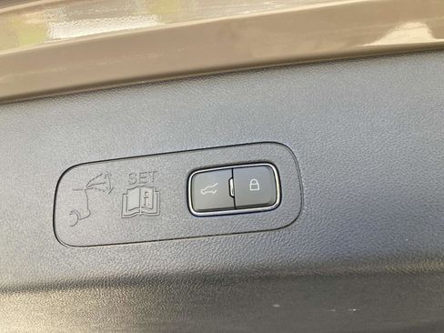 New 2025 Lincoln Aviator Reserve image 16