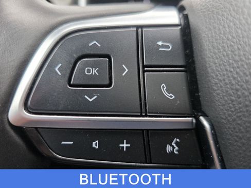 Used 2021 Toyota Highlander XLE image 26