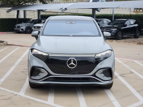 Certified 2023 Mercedes-Benz EQS 580 4MATIC SUV image 5