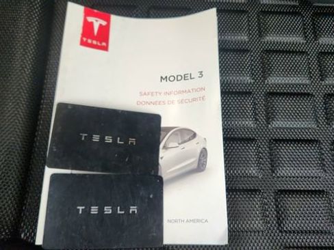 Used 2023 Tesla Model 3 Standard Range image 64
