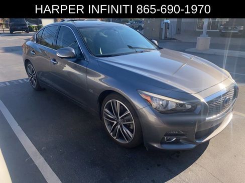 Used 2017 INFINITI Q50 3.0t Premium w/ Driver Assistance Package image 4