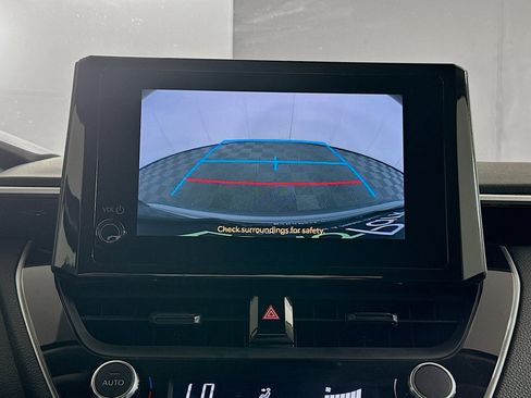 Used 2024 Toyota Corolla LE FWD image 22