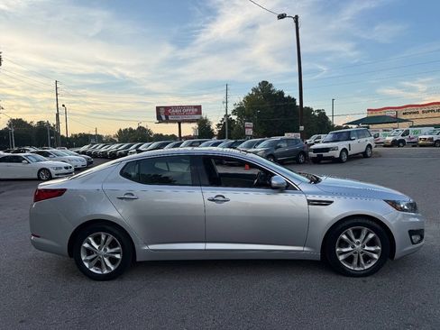 Used 2013 Kia Optima EX w/ Premium Pkg FWD image 7