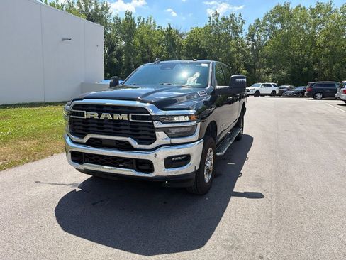 Used 2026 RAM 2500 Big Horn AWD/4WD image 5