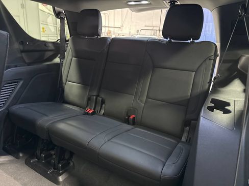 Used 2024 Chevrolet Tahoe Z71 w/ Luxury Package AWD/4WD image 44