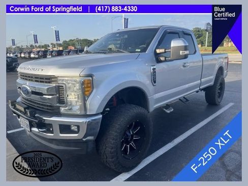 Used 2017 Ford F250 XLT w/ XLT Premium Package AWD/4WD image 1