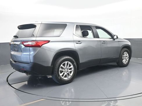 Used 2020 Chevrolet Traverse LS FWD image 6