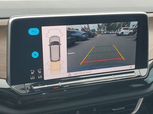 New 2026 Volkswagen Atlas SE FWD image 26