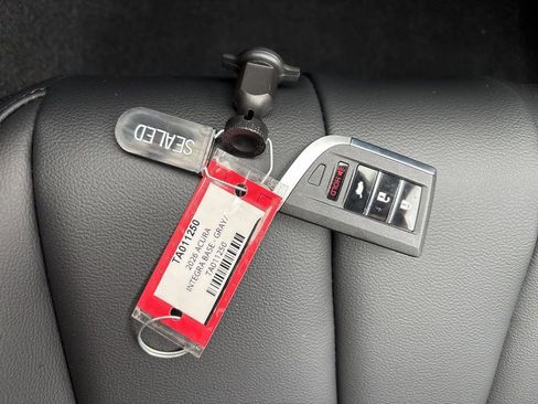 New 2026 Acura Integra Base image 31