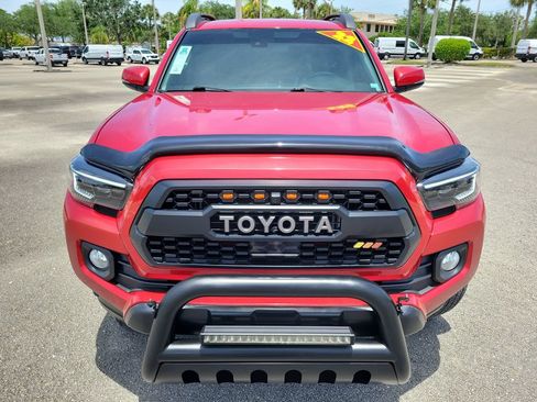 Used 2022 Toyota Tacoma SR5 w/ Technology Package RWD image 8