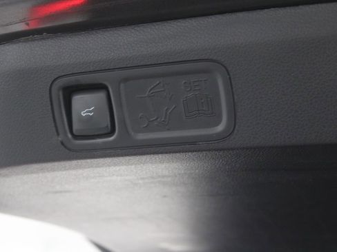 Used 2019 Ford Expedition Limited w/ Equipment Group 303A image 17