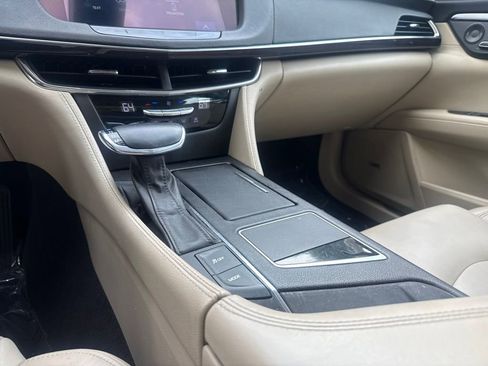 Used 2018 Cadillac CT6 2.0T RWD image 24