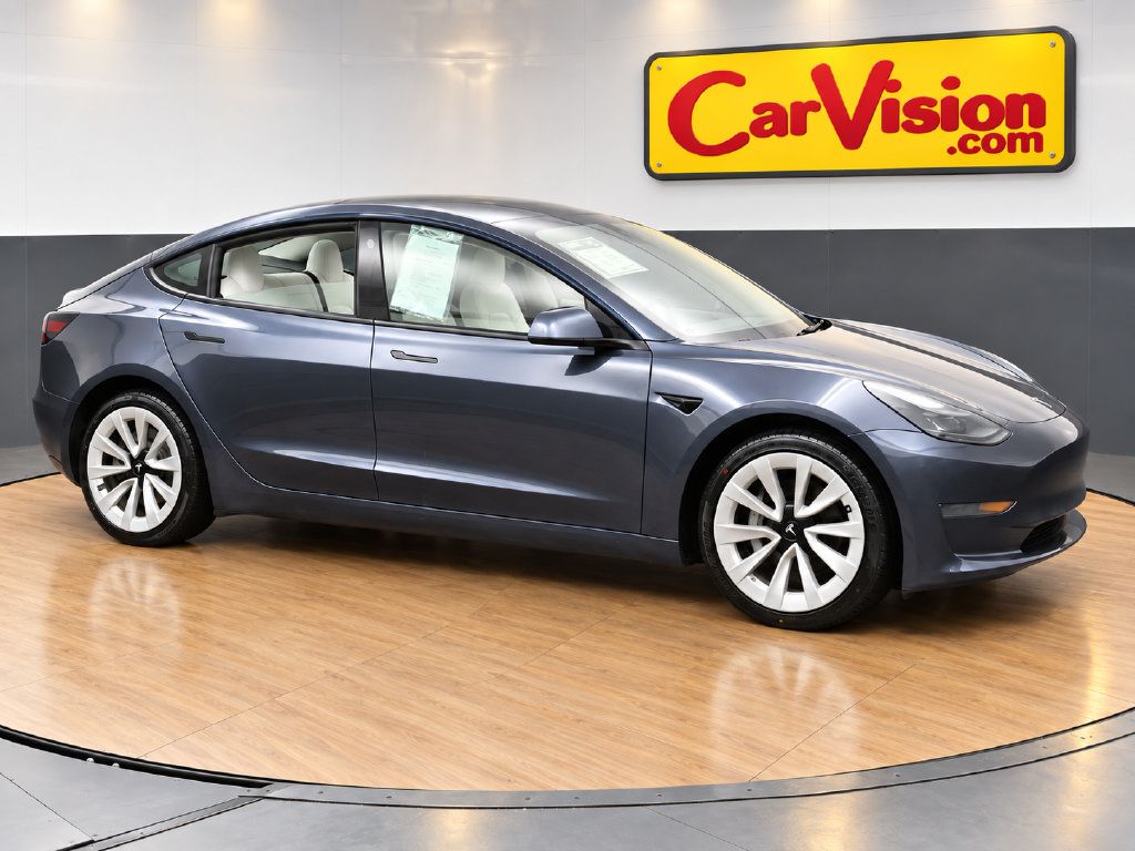 Used 2023 Tesla Model 3 Standard Range RWD image 4