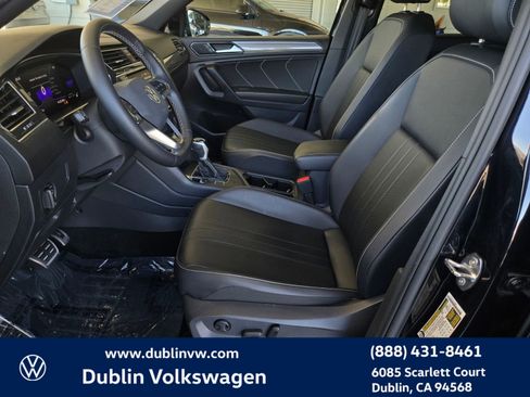 Certified 2023 Volkswagen Tiguan SE R-Line FWD image 16