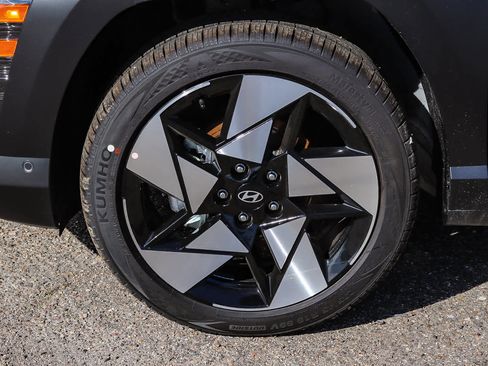 New 2026 Hyundai Kona Limited FWD image 14