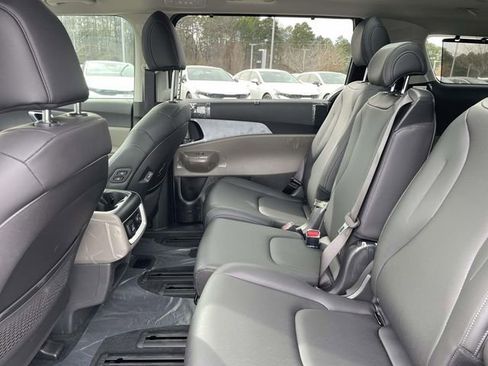 New 2026 Kia Carnival SX FWD image 26